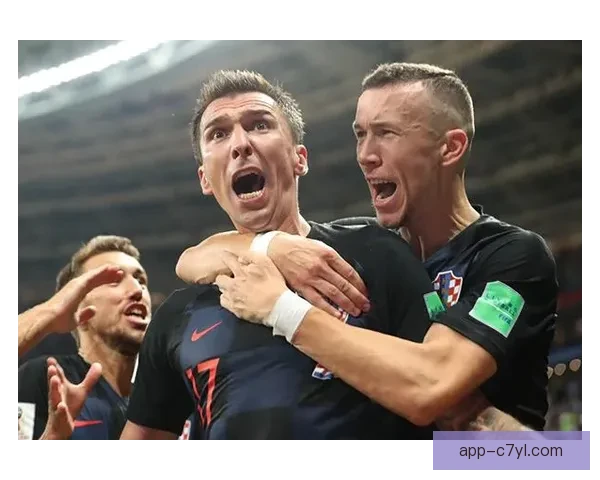 乌龙球领跑枪手射手榜冲队史纪录