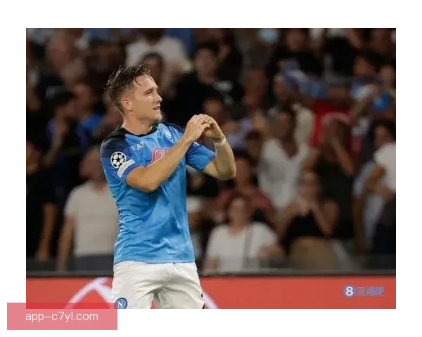 韦尔加拉谈偶像梅西与泽林斯基